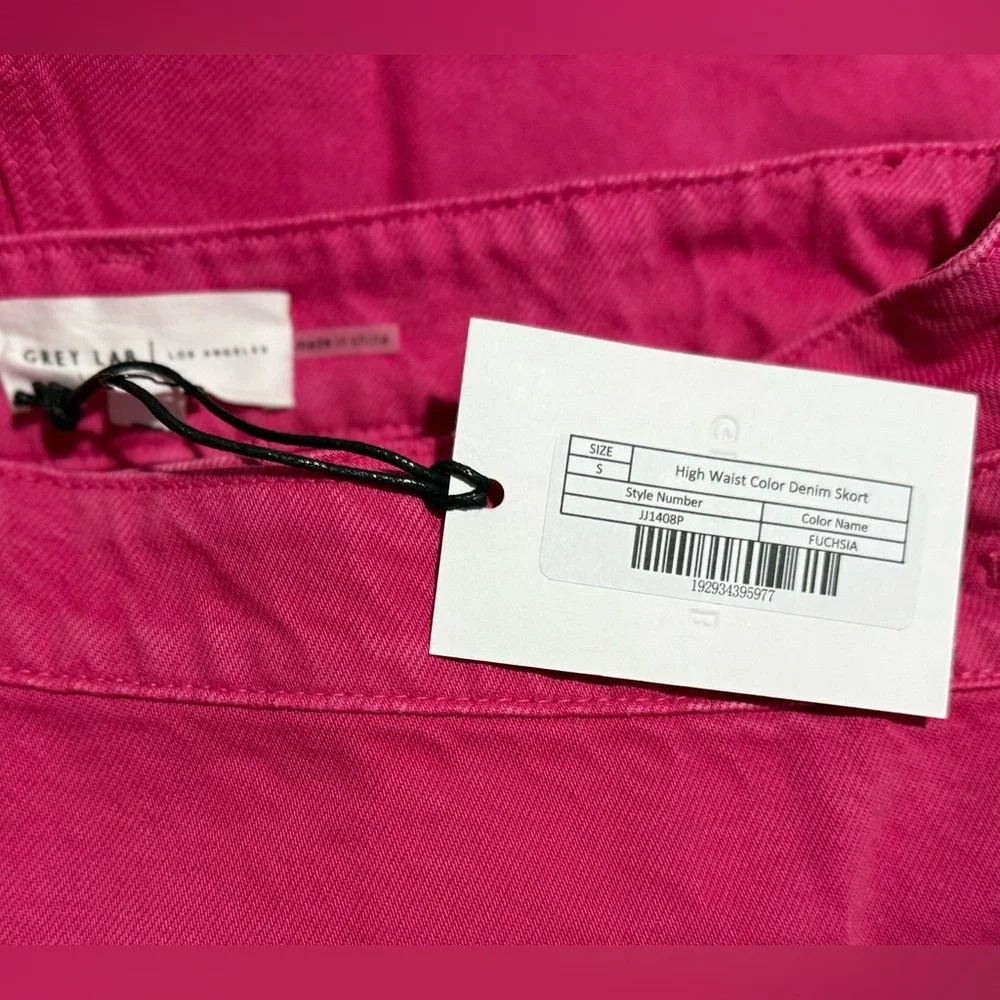 Grey Lab NWT Fuchsia High Waist Denim Skort